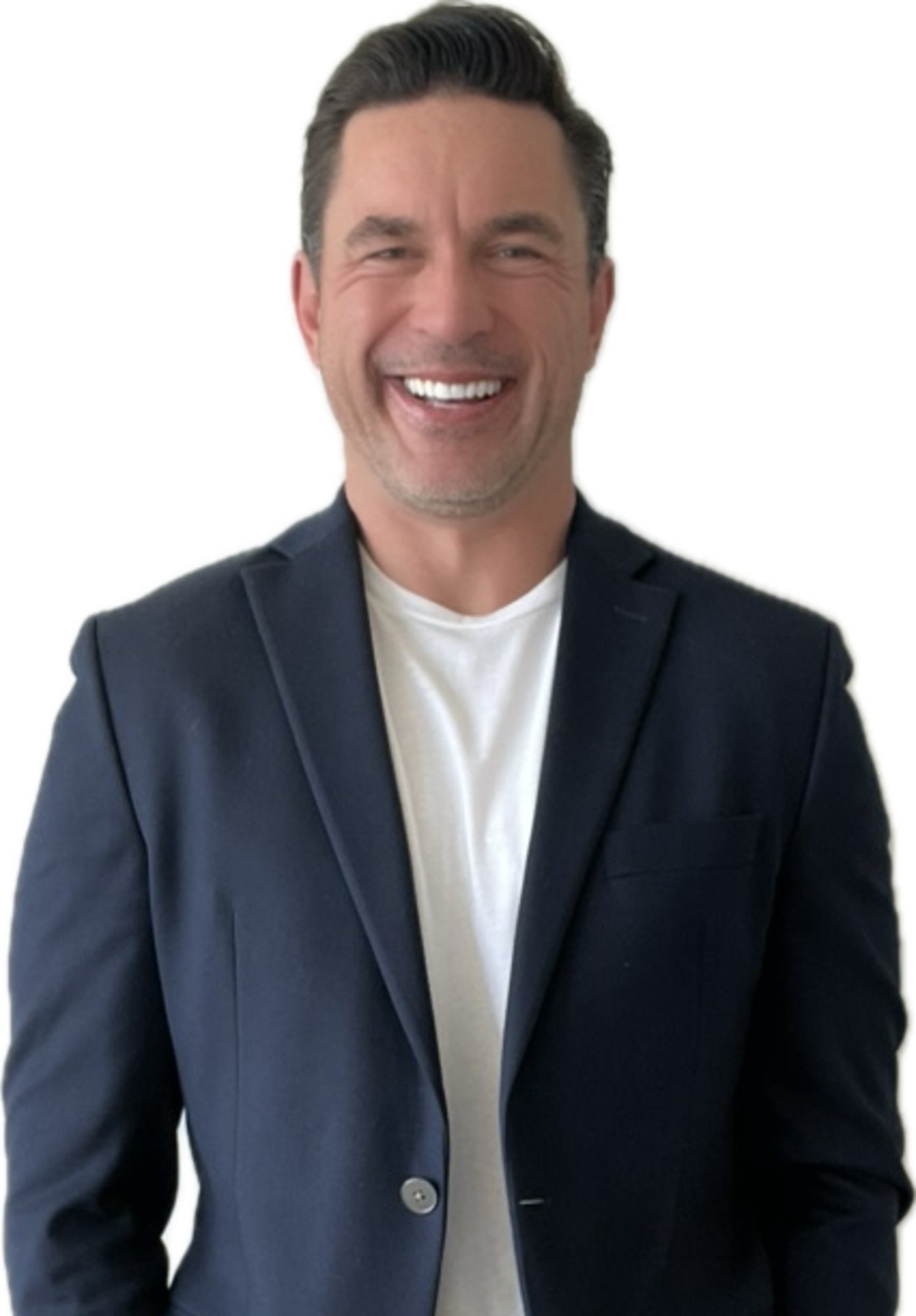 TIM_ORYAN_-_BIO_PHOTO_cropped